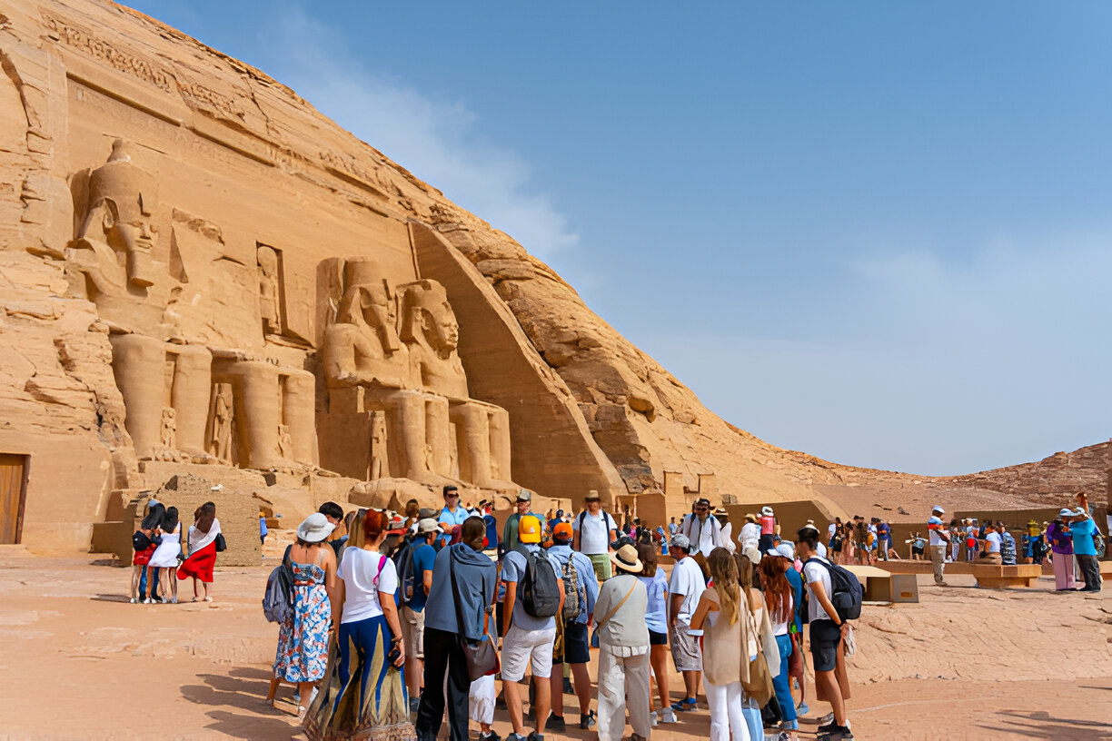 Trip to Abu Simbel by Coach